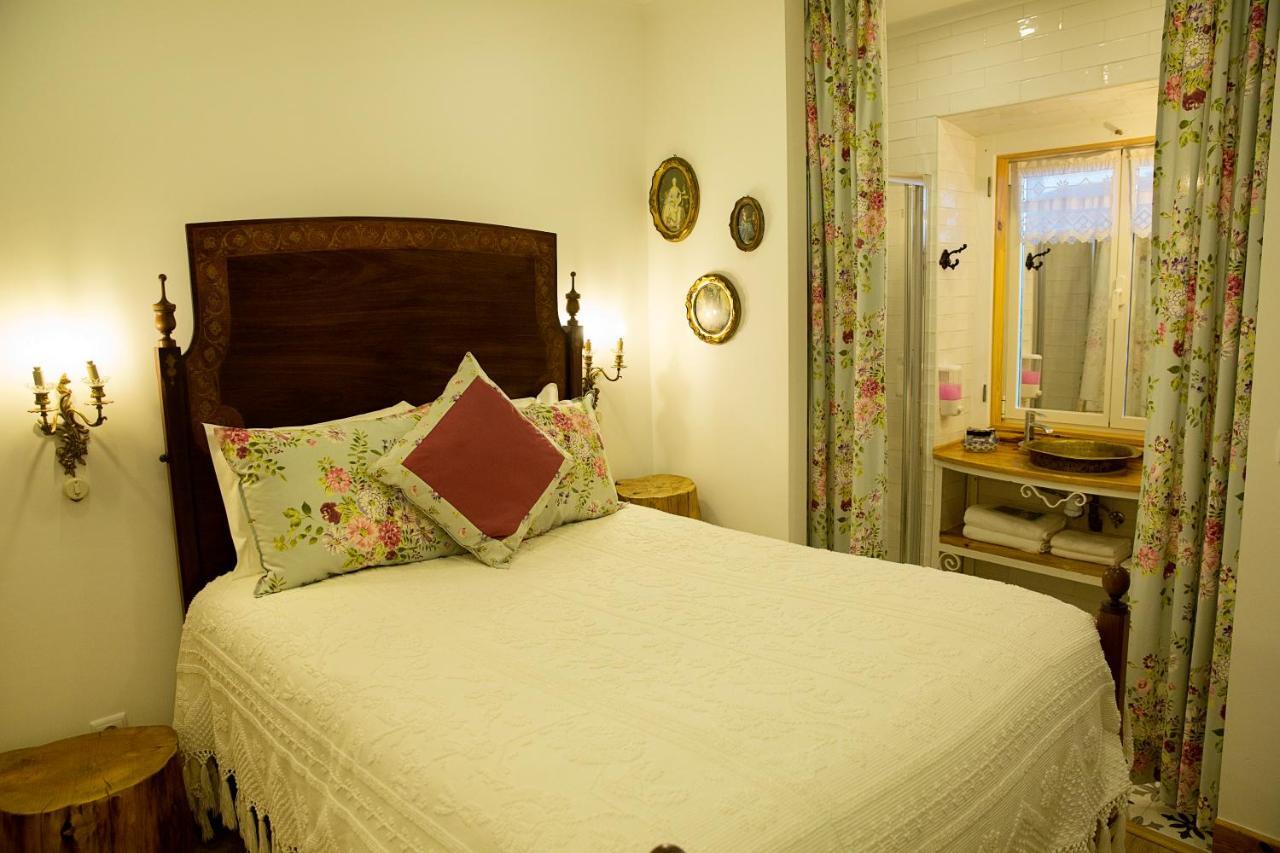 Ninho Saloio Bed & Breakfast Venda do Pinheiro Exterior foto